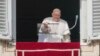 El papa Francisco dice que espera cumplir su promesa de visitar Argentina