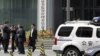 中国警车停在中国证监会门口（2015年7月9日）