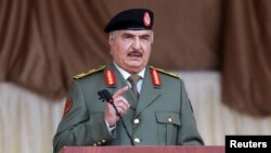Khalifa Haftar a été reçu par le vice-ministre russe de la Défense Iounus-Bek Ievkourov.
