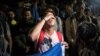 Caravana de migrantes hondureños llega a Guatemala con futuro incierto