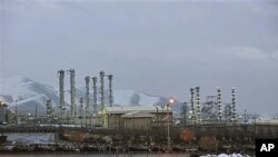 伊朗重水核设施(资料照片) / Iran Nuclear Facility