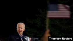 El candidato demócrata a la presidencia y exvicepresidente Joe Biden durante un evento de campaña en Johnstown, Pennsylvania, el 30 de septiembre de 2020. 